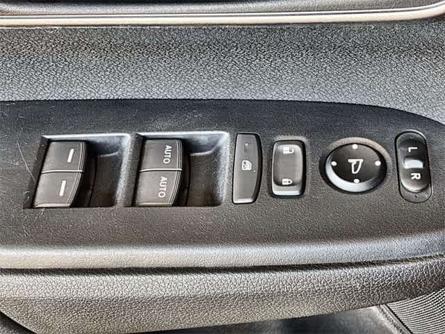 Thumbnail: 2020 Honda CR-V - 40