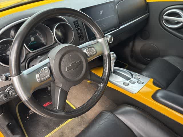 Thumbnail: 2003 Chevrolet SSR - 10