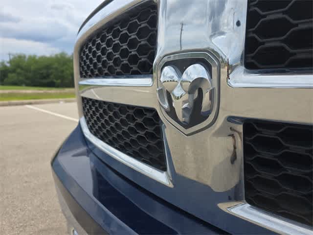 Thumbnail: 2021 RAM 1500 Classic - 12