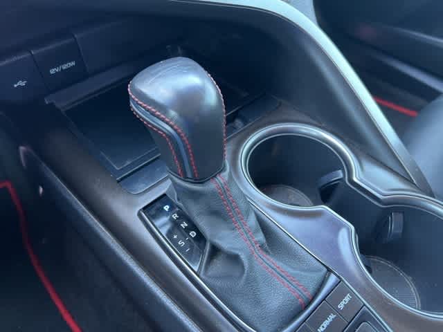 Thumbnail: 2021 Toyota Camry - 13