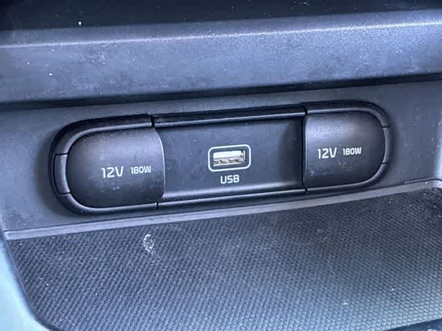 Thumbnail: 2021 Kia Soul - 37