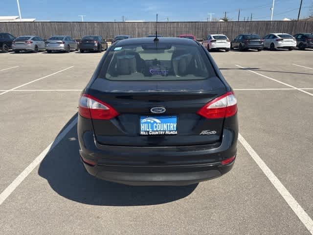 Thumbnail: 2014 Ford Fiesta - 4