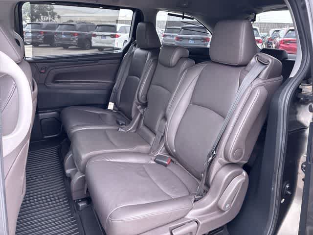 Thumbnail: 2023 Honda Odyssey - 21