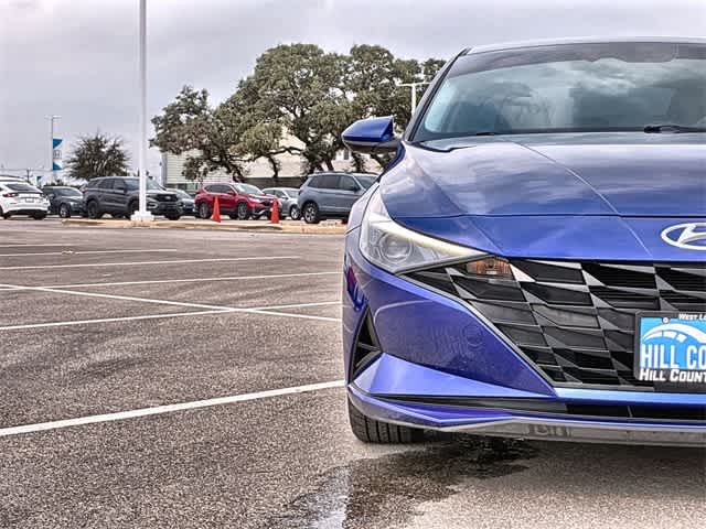 Thumbnail: 2021 Hyundai Elantra - 10