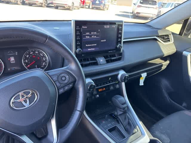 Thumbnail: 2022 Toyota RAV4 - 18