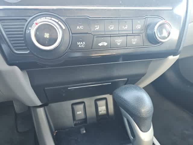 Thumbnail: 2013 Honda Civic - 18