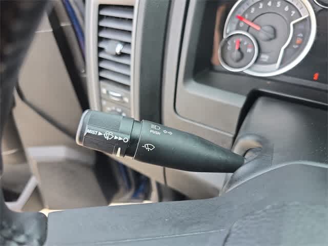 Thumbnail: 2021 RAM 1500 Classic - 26