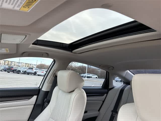 Thumbnail: 2020 Honda Accord - 20