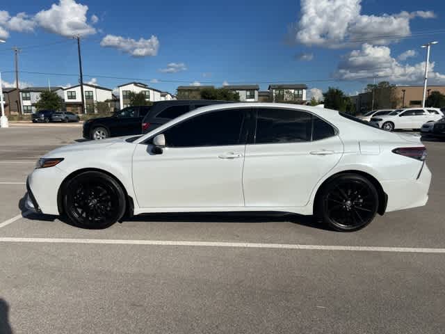 2021 Toyota Camry XSE photo 2