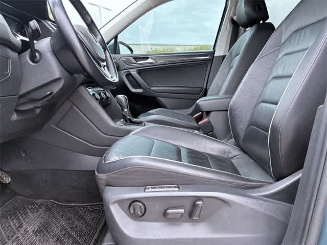 Thumbnail: 2019 Volkswagen Tiguan - 18