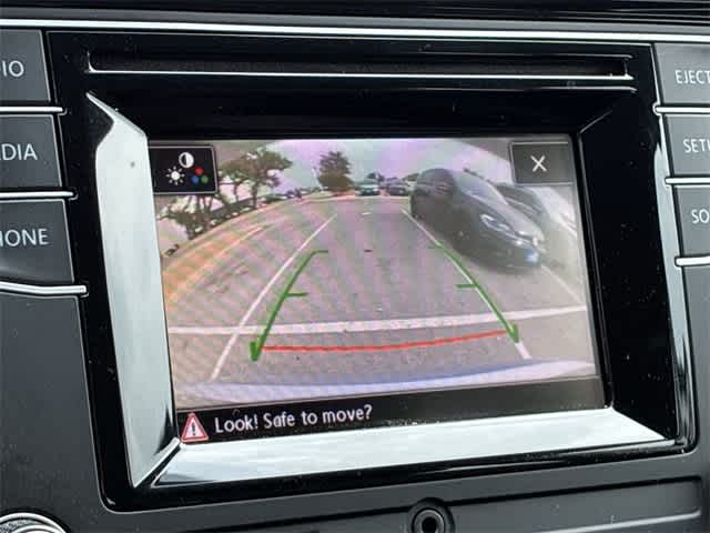 Thumbnail: 2017 Volkswagen Passat - 29