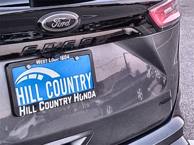 Thumbnail: 2022 Ford Edge - 13