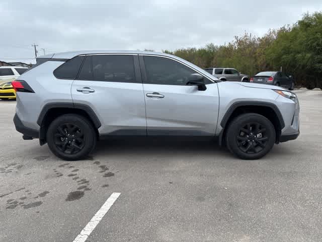 Thumbnail: 2024 Toyota RAV4 - 6