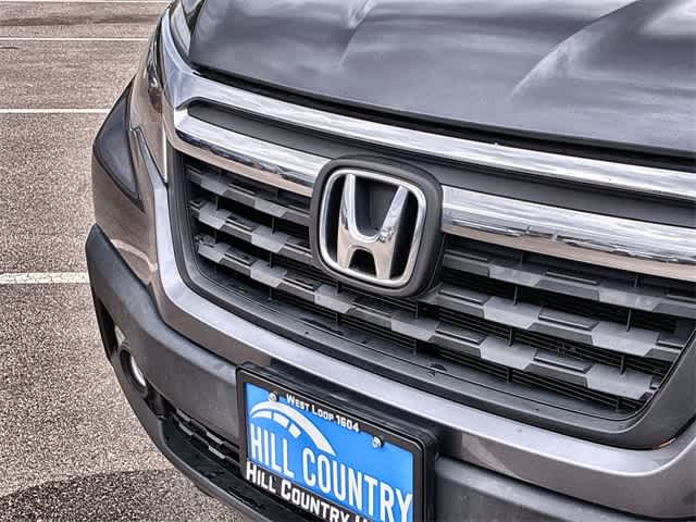 Thumbnail: 2017 Honda Ridgeline - 12