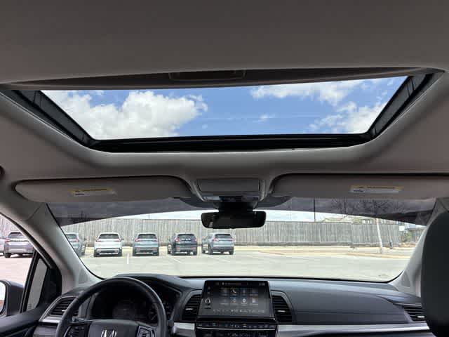 Thumbnail: 2025 Honda Odyssey - 23