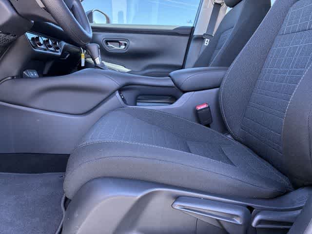 Thumbnail: 2026 Honda HR-V - 18