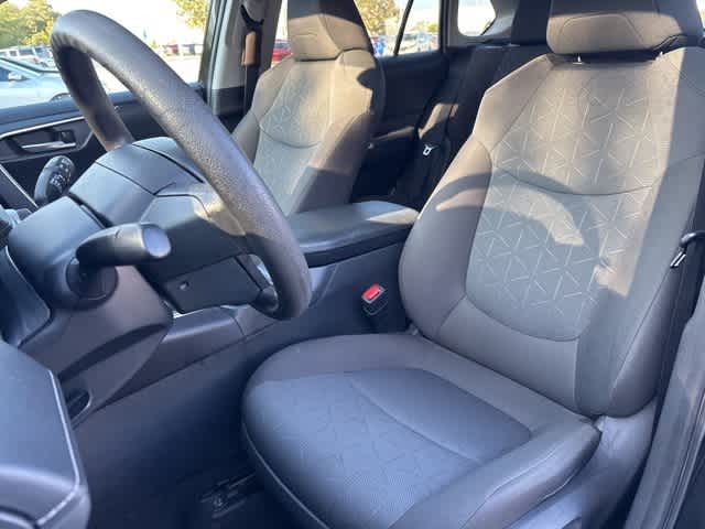 Thumbnail: 2023 Toyota RAV4 - 22