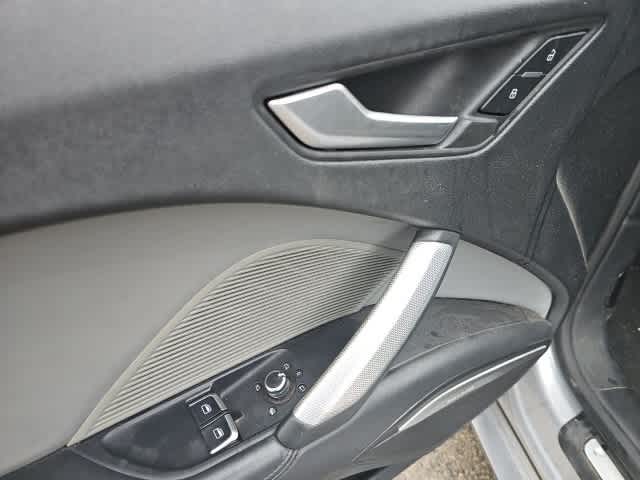 Thumbnail: 2017 Audi TT - 10