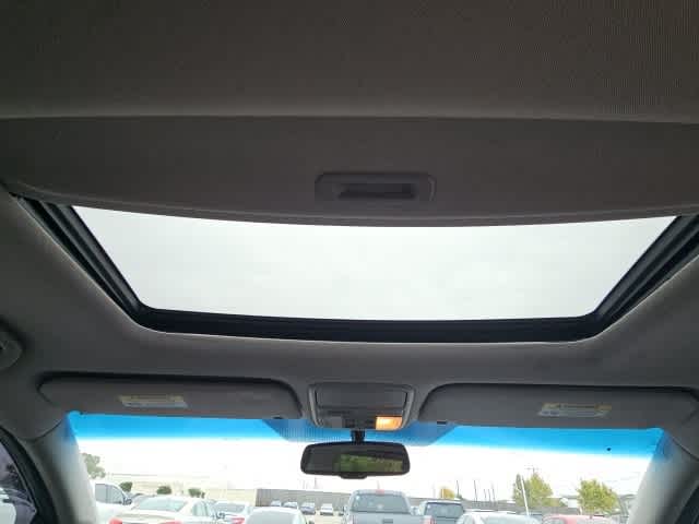 Thumbnail: 2013 Honda Odyssey - 22