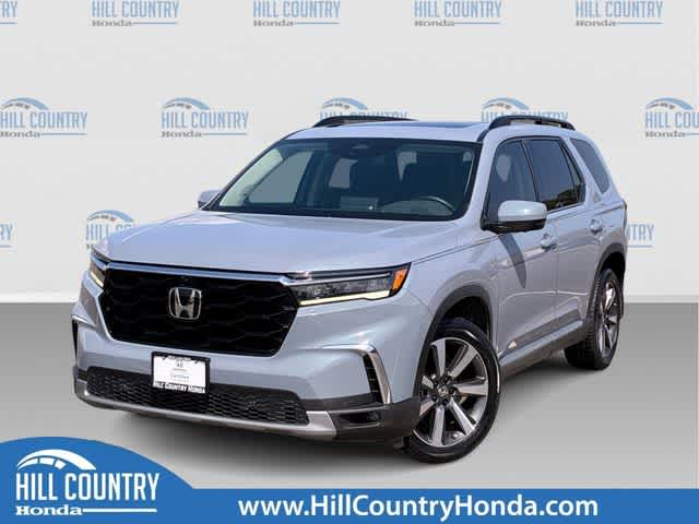 2023 Honda Pilot Elite AWD's photo