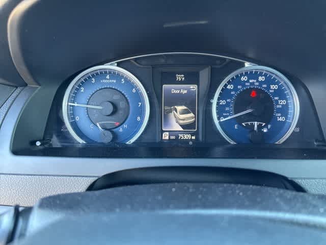 Thumbnail: 2017 Toyota Camry - 13