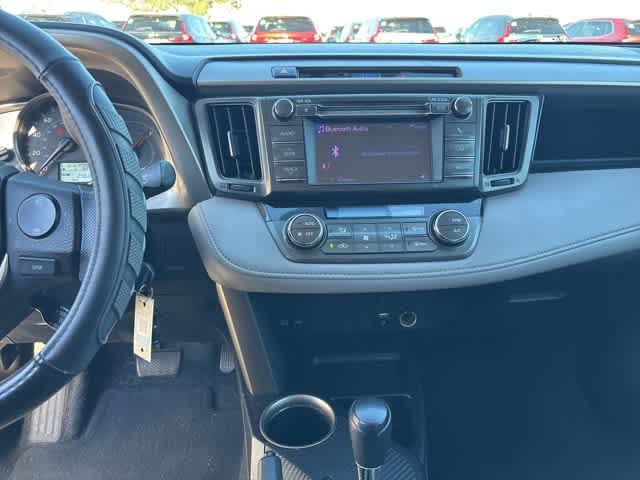 Thumbnail: 2013 Toyota RAV4 - 17