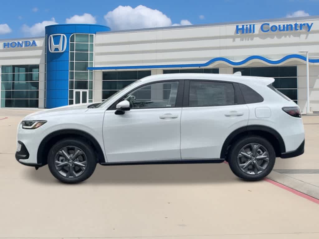 2026 Honda HR-V LX photo 2