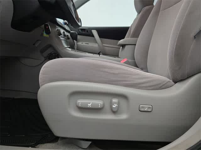 Thumbnail: 2008 Toyota Highlander - 18