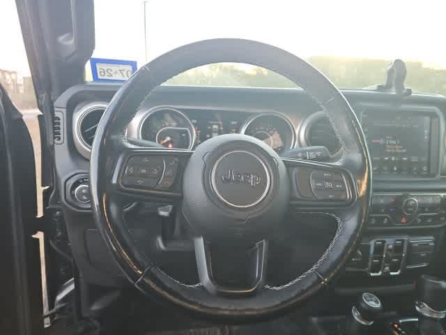 Thumbnail: 2021 Jeep Gladiator - 14