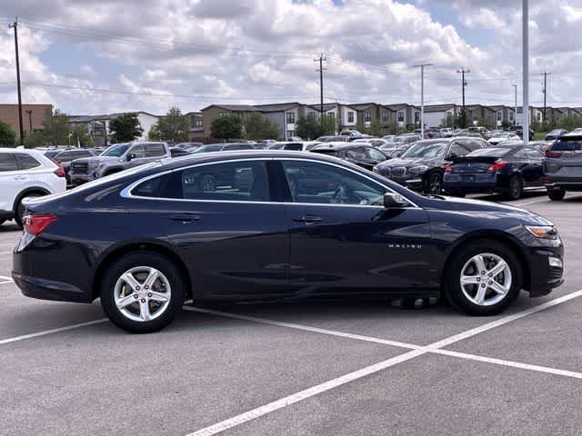 Thumbnail: 2023 Chevrolet Malibu - 7