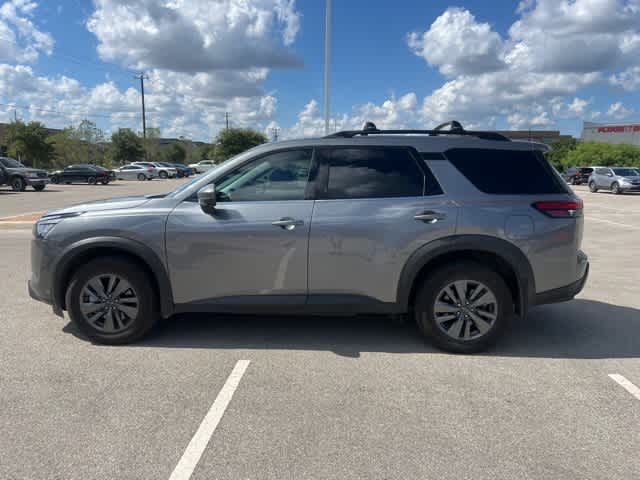 Thumbnail: 2024 Nissan Pathfinder - 2