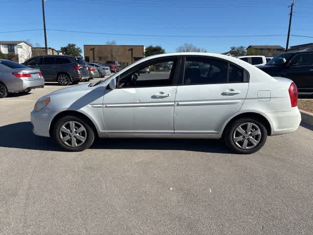 Thumbnail: 2009 Hyundai Accent - 2