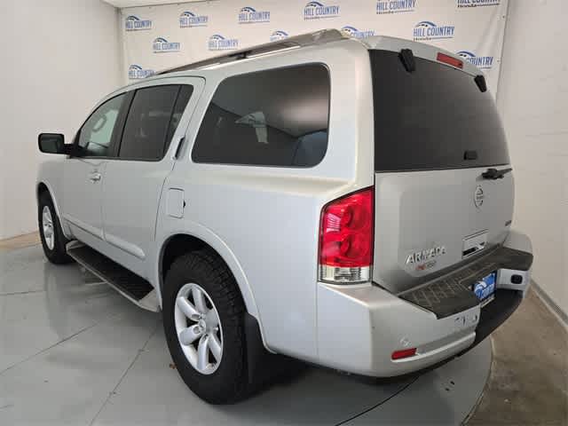2011 Nissan Armada SV 4