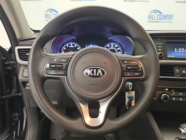 Thumbnail: 2016 Kia Optima - 23