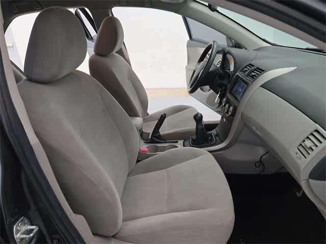 Thumbnail: 2011 Toyota Corolla - 21