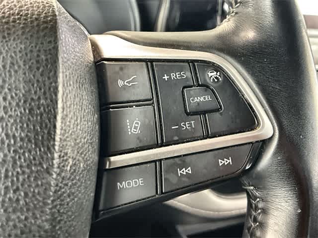 Thumbnail: 2023 Toyota Highlander - 25