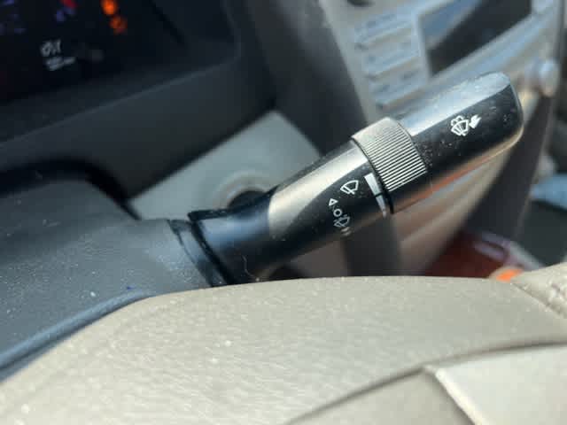 Thumbnail: 2010 Toyota Camry - 14