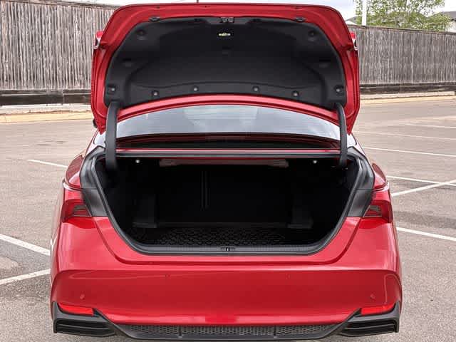 Thumbnail: 2022 Toyota Avalon - 37