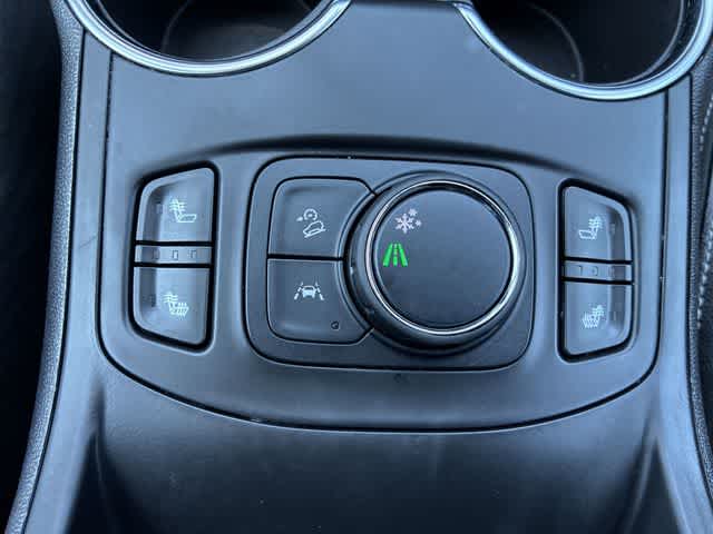 Thumbnail: 2024 GMC Terrain - 38