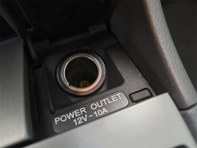 Thumbnail: 2005 Honda Accord - 33