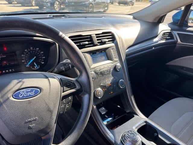 Thumbnail: 2020 Ford Fusion - 18