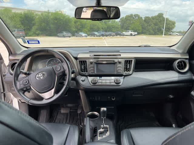 Thumbnail: 2013 Toyota RAV4 - 18