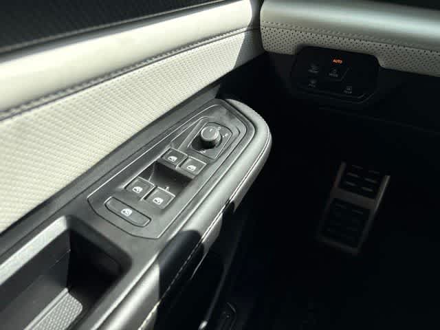 Thumbnail: 2024 Volkswagen Atlas - 23