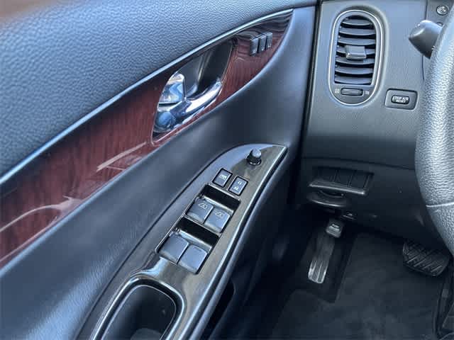 Thumbnail: 2017 INFINITI QX50 - 40