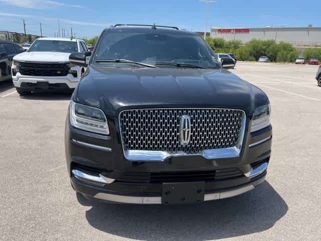 Thumbnail: 2021 Lincoln Navigator - 8