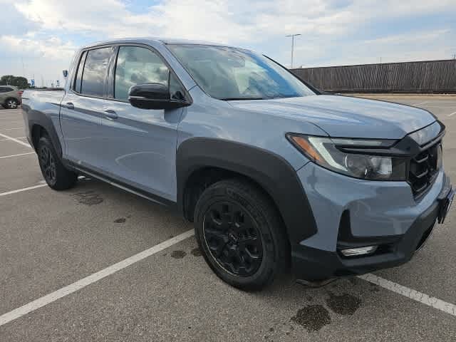 Thumbnail: 2023 Honda Ridgeline - 3
