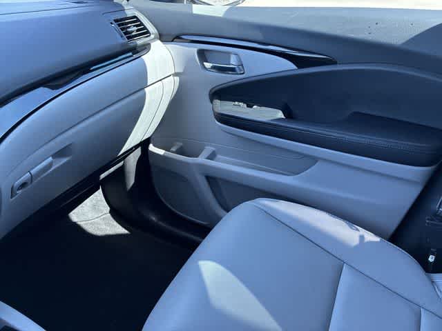 Thumbnail: 2021 Honda Pilot - 33