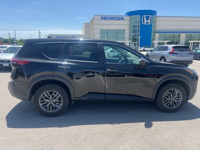 Thumbnail: 2023 Nissan Rogue - 6