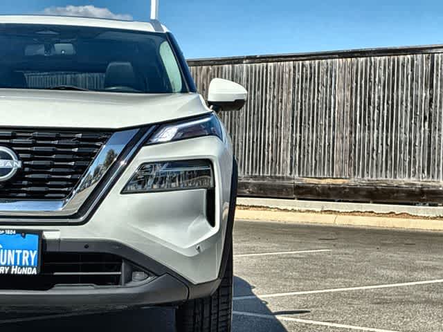 Thumbnail: 2021 Nissan Rogue - 11