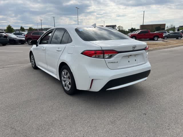 Thumbnail: 2021 Toyota Corolla - 3